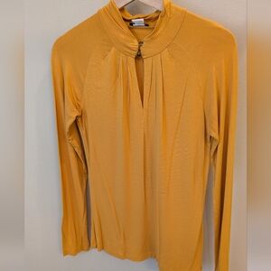 VENUS Women's Long-Sleeve Split Neck Top in Mustard Yellow